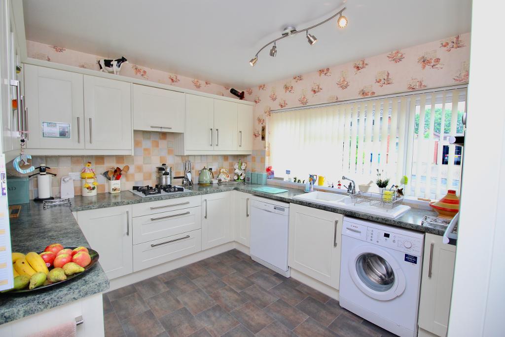 4 Bedroom Detached For Sale in Meadow Way, Stone, Staffordshire, ST15