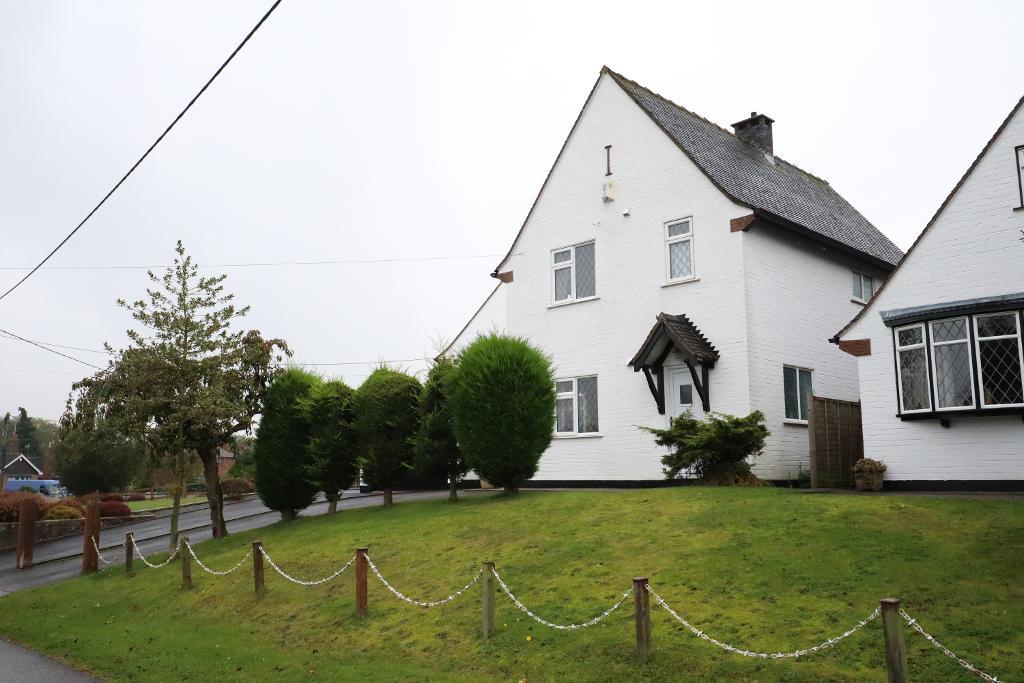 3 Bedroom Detached For Sale in Cherry Lane, Great Bridgeford