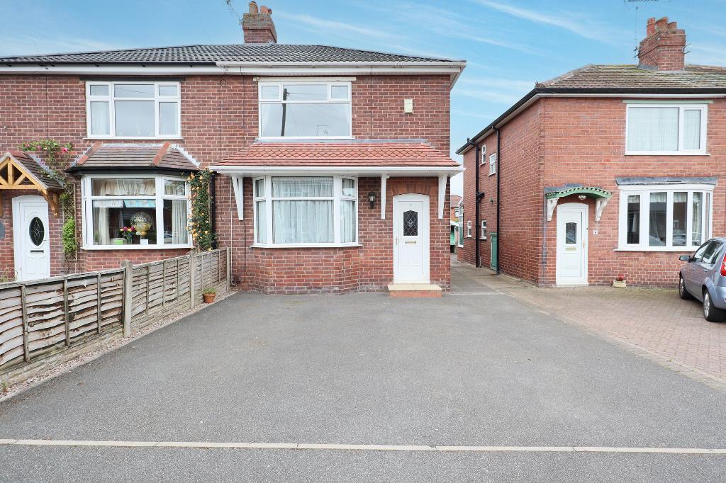 Craddock Road, Stafford, Staffordshire, ST16 1QA