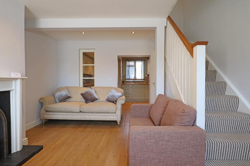 2 Bedroom Terraced For Sale in Stone Road, Eccleshall, Staffordshire