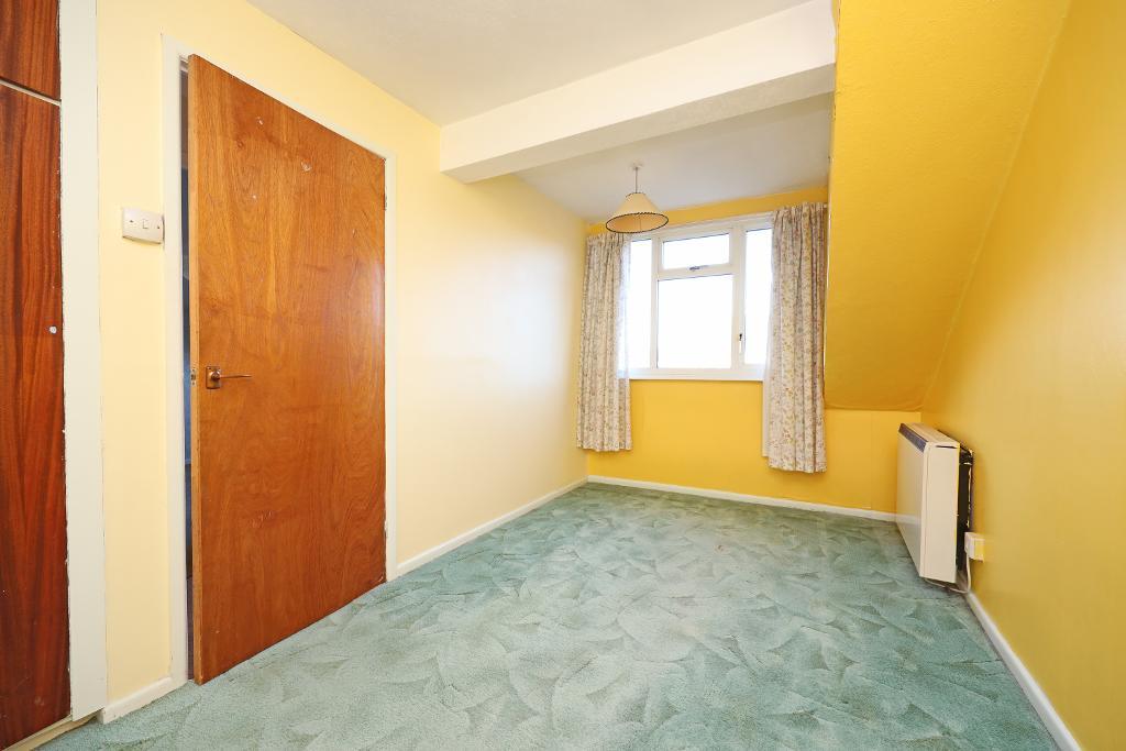 3 Bedroom SemiDetached For Sale in Mount Avenue, Stone, Staffordshire