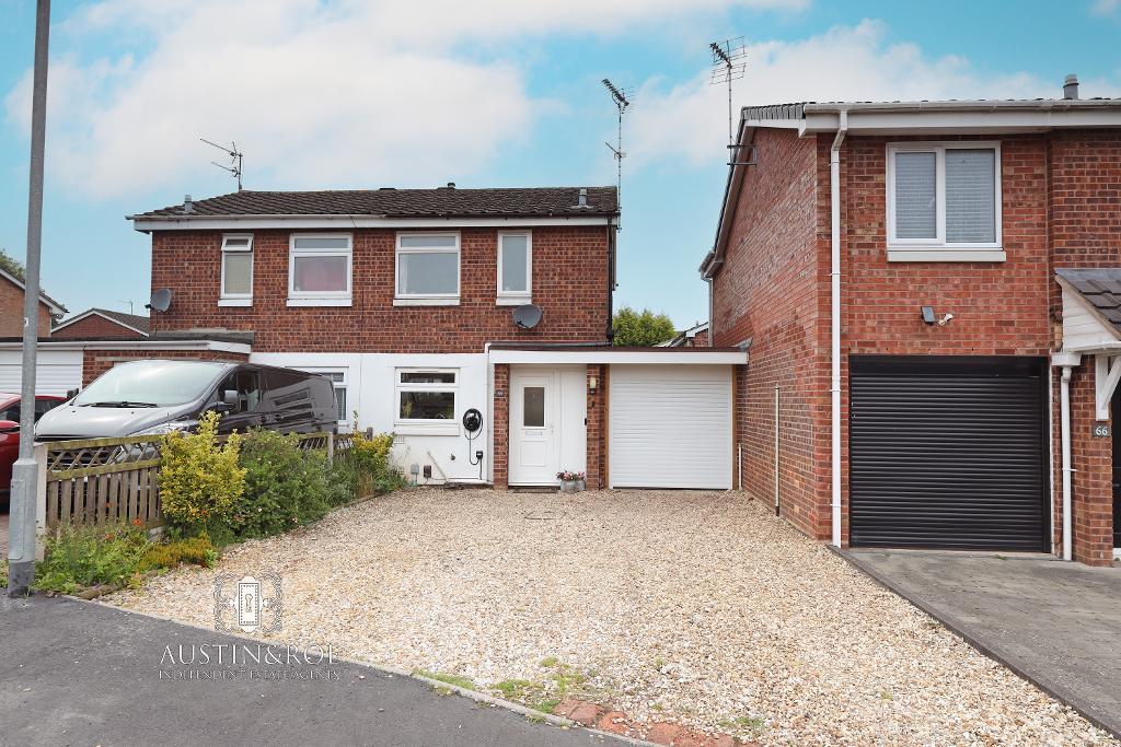 Crestwood Drive, Stone, Staffordshire, ST15 0LP