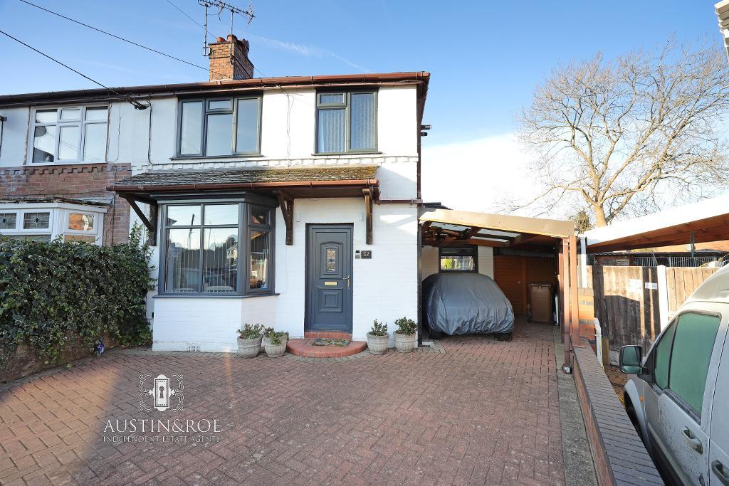 Longfield Avenue, Stone, Staffordshire, ST15 0DN